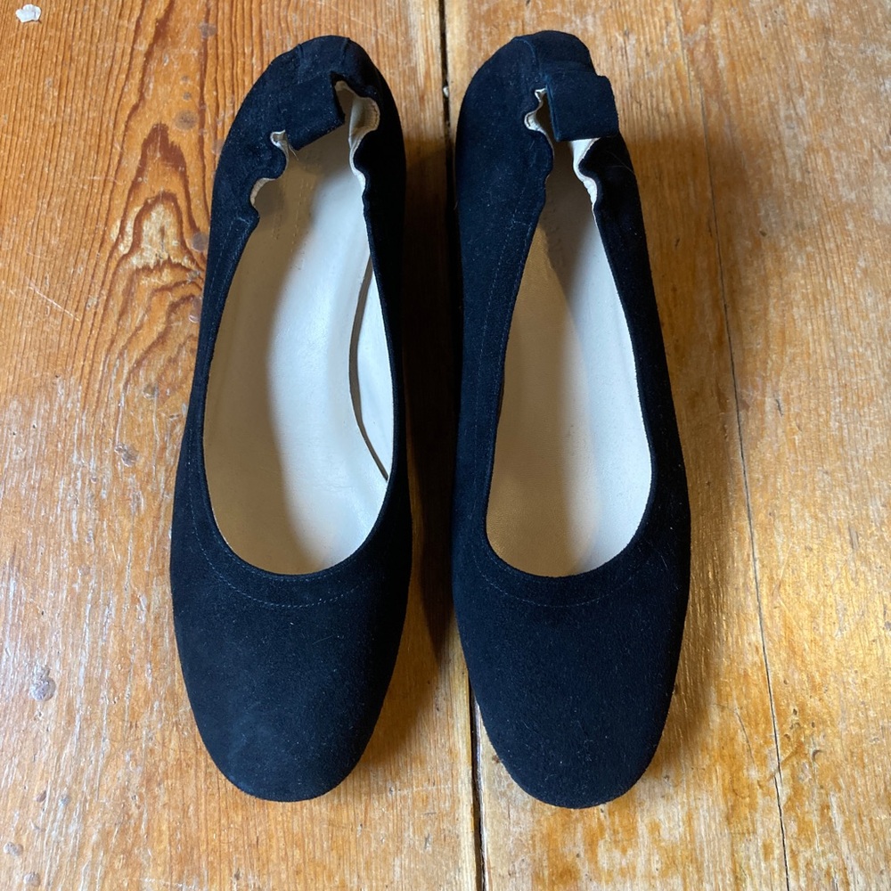 Everlane black suede Day Heels